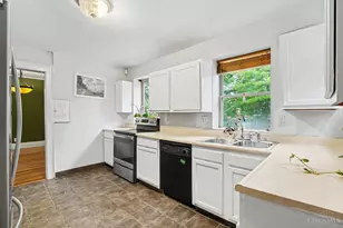 7329 Scottwood Ave, Cincinnati, OH 45237 - Photo 10