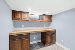 1409 Meadowbright Ln, Cincinnati, OH 45230 - Photo 40
