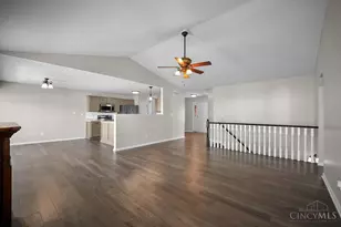 303 E Arlington Dr, Trenton, OH 45067 - Photo 8