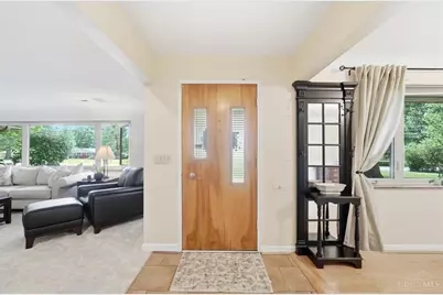 8520 Arborcrest Drive, Amberley, OH 45236 - Photo 2