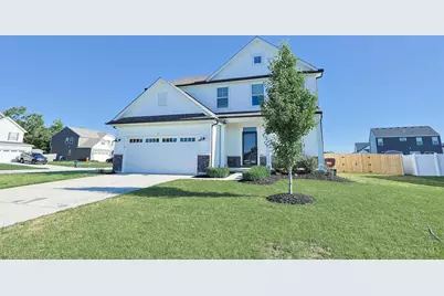 1502 Knightsbridge Court, Carlisle, OH 45005 - Photo 2