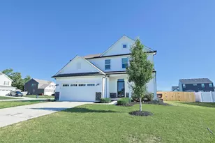 1502 Knightsbridge Ct, Carlisle, OH 45005 - Photo 2