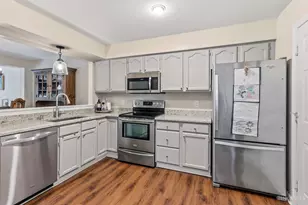 5067 Bristol Ct, Loveland, OH 45140 - Photo 6
