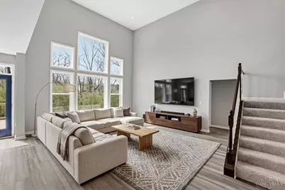 2615 Golden Leaf Drive, Beavercreek, OH 45431 - Photo 4