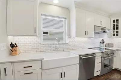 3422 Ault View Avenue, Cincinnati, OH 45208 - Photo 12
