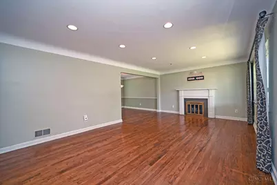 7311 Miami Hills Drive, Madeira, OH 45243 - Photo 6