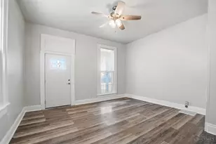506 Maple St, Elmwood Place, OH 45216 - Photo 6