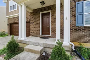 692 Hafton Ct, Maineville, OH 45039 - Photo 2