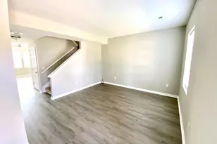 692 Hafton Ct, Maineville, OH 45039 - Photo 2