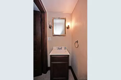 365 Terrace Avenue, Cincinnati, OH 45220 - Photo 22