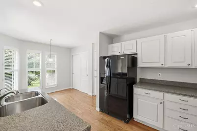490 Madeira Court, Union Township, OH 45255 - Photo 12