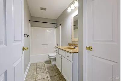 6975 Summit Lake Drive #11, Green Township, OH 45247 - Photo 26