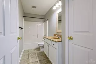 6975 Summit Lake Dr, Green Township, OH 45247 - Photo 26