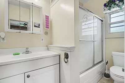 8155 Anthony Wayne Avenue, Cincinnati, OH 45216 - Photo 10