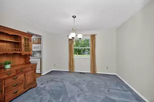 621 Glensprings Dr, Springdale, OH 45246 - Photo 14