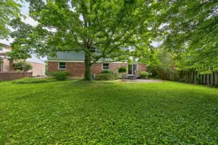 621 Glensprings Dr, Springdale, OH 45246 - Photo 56