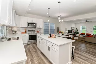 1730 Hewitt Ave, Cincinnati, OH 45207 - Photo 8