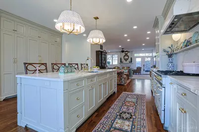 330 Boal Street, Cincinnati, OH 45202 - Photo 14