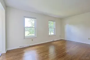 10639 Weil Rd, Montgomery, OH 45249 - Photo 4