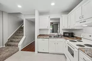 2930 Millbank Row Rd, Deerfield Township, OH 45039 - Photo 4