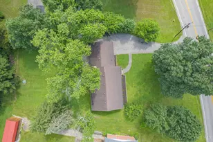 6718 Springdale Rd, Colerain Township, OH 45247 - Photo 2