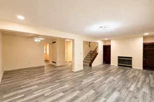 10875 Fallsington Ct, Blue Ash, OH 45242 - Photo 12