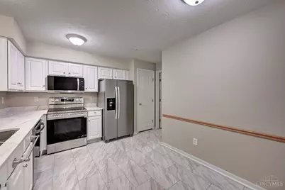 200 Postoak Lane #D, Milford, OH 45150 - Photo 10