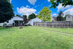 914 Franklin Ave, Brookville, IN 47012 - Photo 24