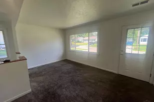 4058 Belfast Ave, Sycamore Township, OH 45236 - Photo 6