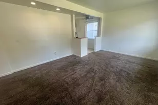 4058 Belfast Ave, Sycamore Township, OH 45236 - Photo 8