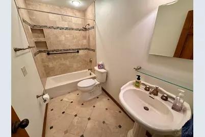 6704 Wooden Shoe Court, Liberty Township, OH 45044 - Photo 10