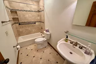 6704 Wooden Shoe Ct, Liberty Township, OH 45044 - Photo 10
