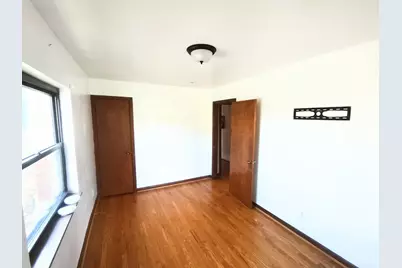 2449 Ferguson Road, Cincinnati, OH 45238 - Photo 8