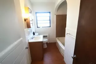 2449 Ferguson Rd, Cincinnati, OH 45238 - Photo 6