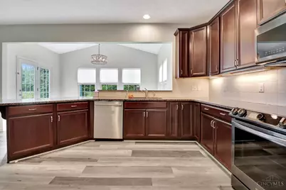 5100 River Ridge Lane, Fairfield Township, OH 45011 - Photo 10