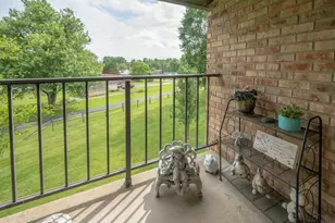 541 Davis Rd, Pierce Township, OH 45255 - Photo 8