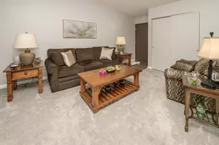 541 Davis Rd, Pierce Township, OH 45255 - Photo 2