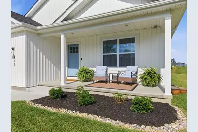 112 Ella Rose Drive, Sterling Township, OH 45154 - Photo 4