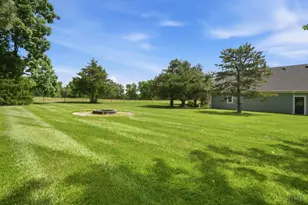 4082 Laura Marie Dr, Wayne Township, OH 45068 - Photo 22