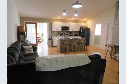 8024 Hightop Road, Hillsboro, OH 45133 - Photo 18