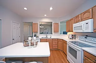 9312 Bridgecreek Dr, Springfield Township, OH 45231 - Photo 8