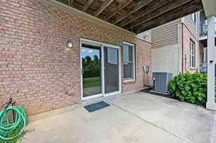 9312 Bridgecreek Dr, Springfield Township, OH 45231 - Photo 44