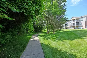 9312 Bridgecreek Dr, Springfield Township, OH 45231 - Photo 48