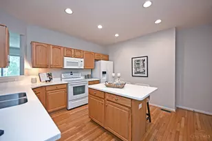 9312 Bridgecreek Dr, Springfield Township, OH 45231 - Photo 6