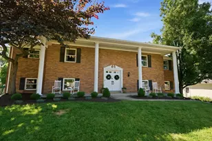 8818 Morgan Raiders Ln, Sycamore Township, OH 45236 - Photo 2