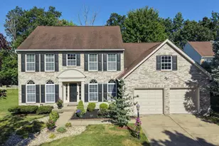 10194 Meadowknoll Dr, Symmes Township, OH 45140 - Photo 2