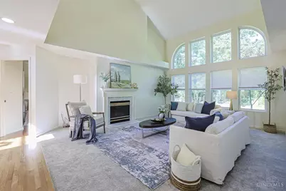 10194 Meadowknoll Drive, Symmes Township, OH 45140 - Photo 10