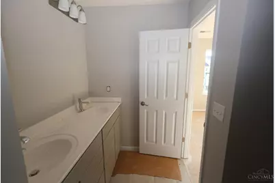 7251 Grandpoint Drive #28, West Chester, OH 45040 - Photo 8