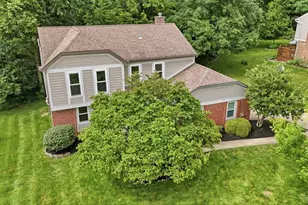 6910 Rushwood Ct, West Chester, OH 45241 - Photo 2