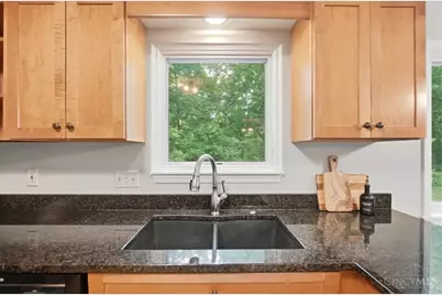 6910 Rushwood Court, West Chester, OH 45241 - Photo 20